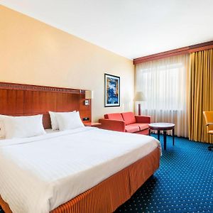 Camera con letto king size